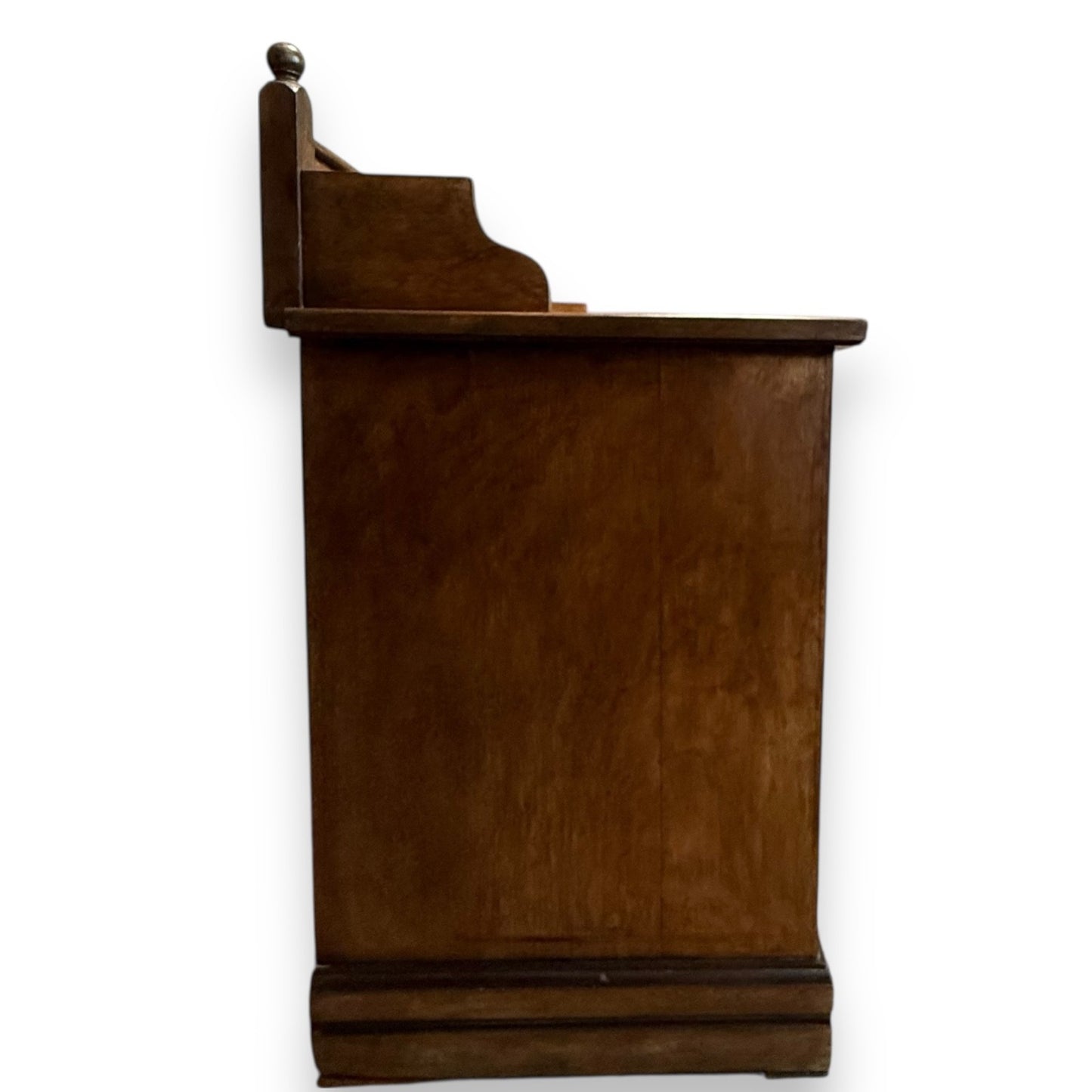 b43e8d8a5aaf7057264f6bc886427ff5