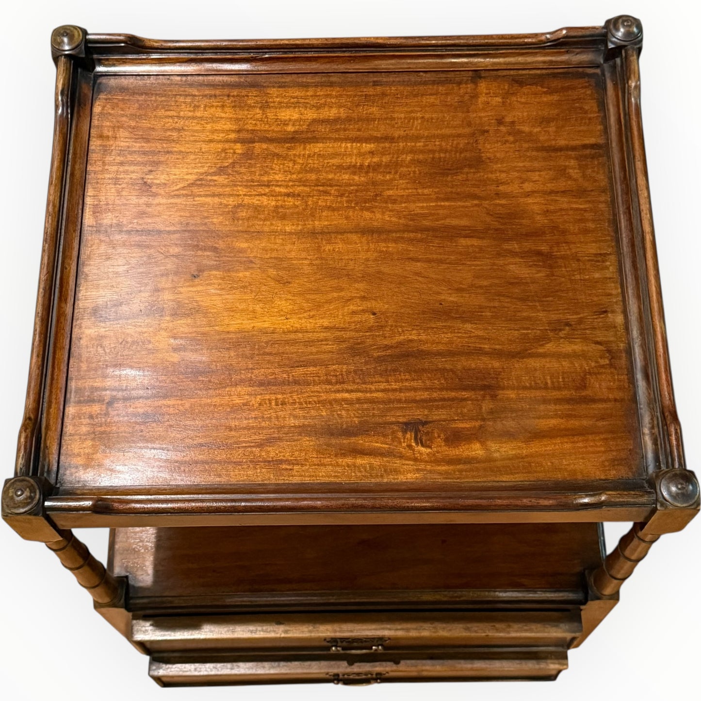 Early 20th Century Regency-Style Mahogany Lamp Table with Drawers