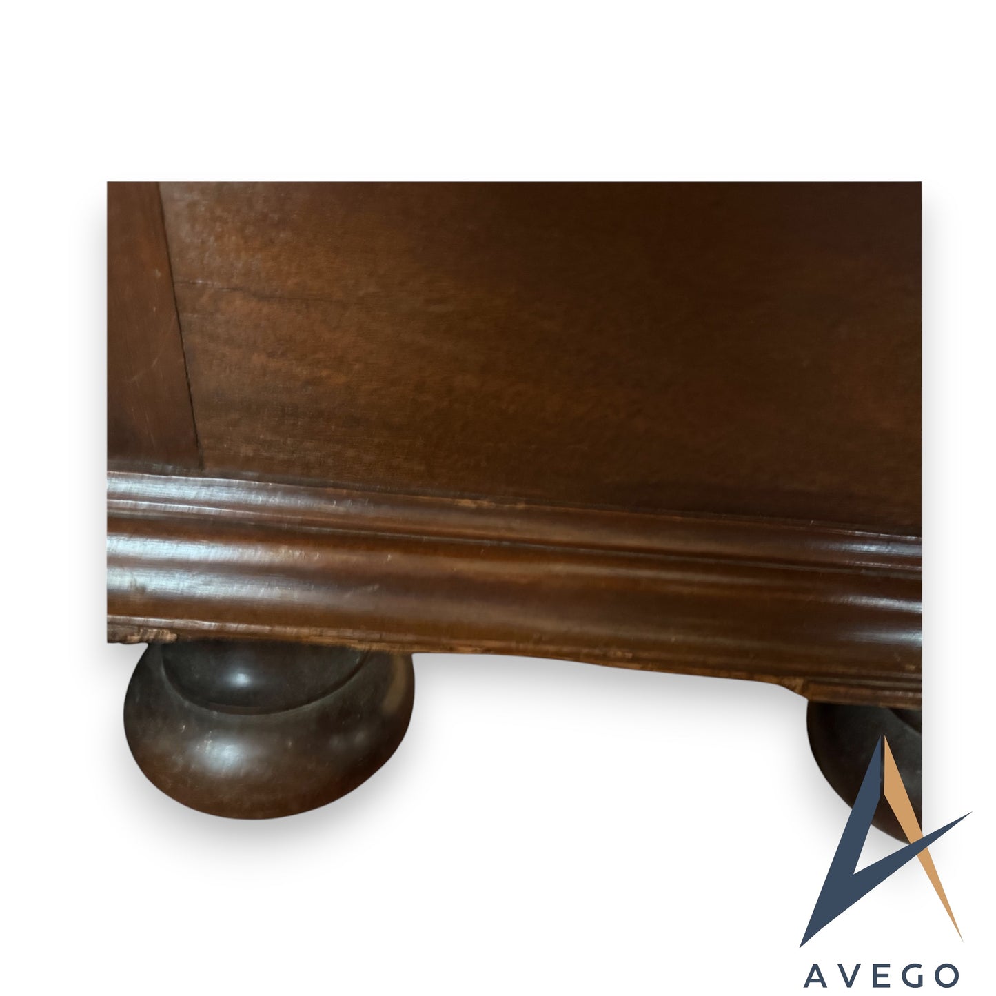 Large Antique Victorian Walnut Sideboard / Cupboard