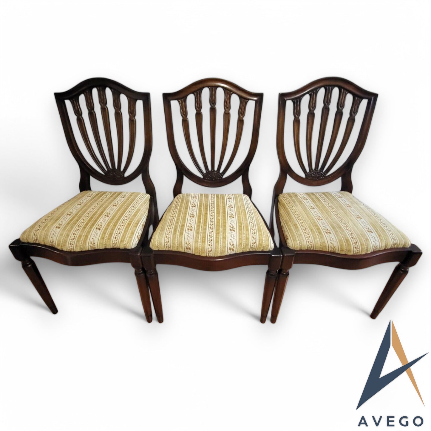 Set of 6 Shield Back Hepplewhite Style Mahogany Dining Chairs (4+2)