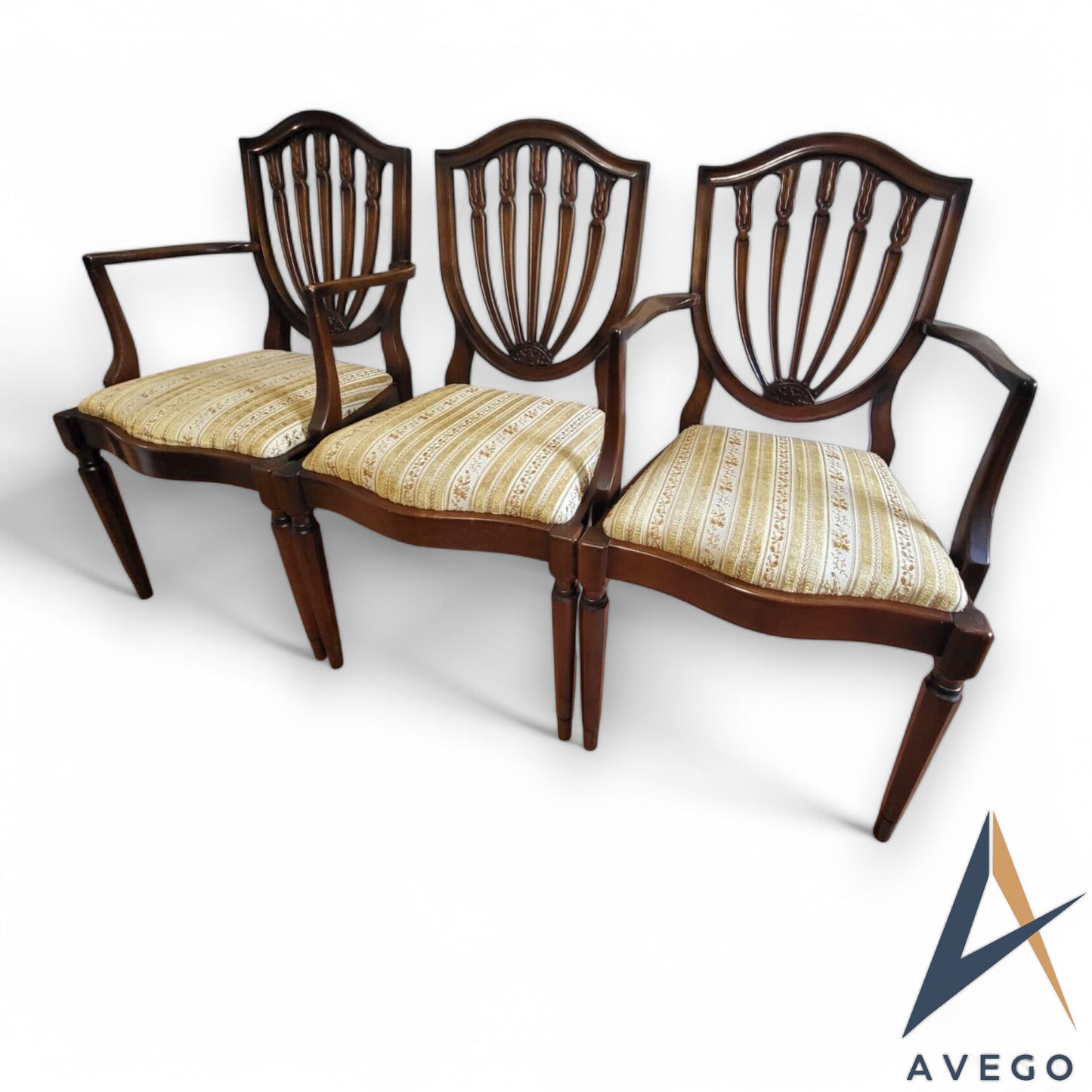 Set of 6 Shield Back Hepplewhite Style Mahogany Dining Chairs (4+2)