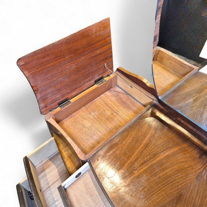 6fe33cf08bb56a4329785401c916f950