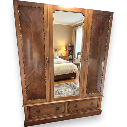 Antique Edwardian Triple Wardrobe with Bevelled Mirror | c1910