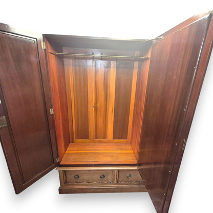 Antique Edwardian Triple Wardrobe with Bevelled Mirror | c1910