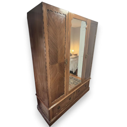 Antique Edwardian Triple Wardrobe with Bevelled Mirror | c1910