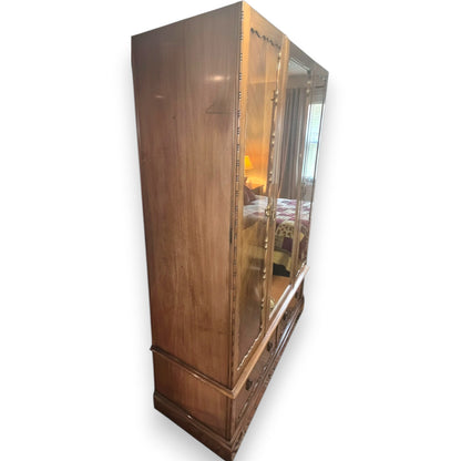 Antique Edwardian Triple Wardrobe with Bevelled Mirror | c1910