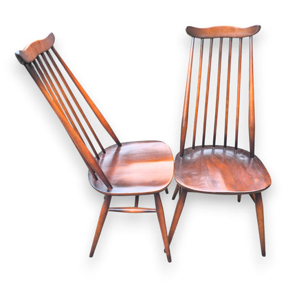 Pair of Vintage Ercol Goldsmith Windsor Dining Chairs Model 369