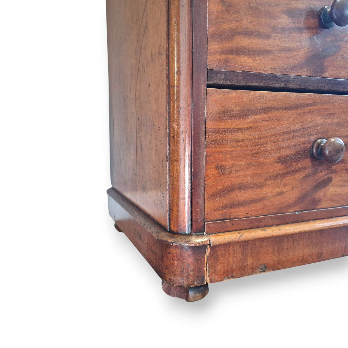 Antique Victorian Mahogany Chest of Drawers by Maple & Co London