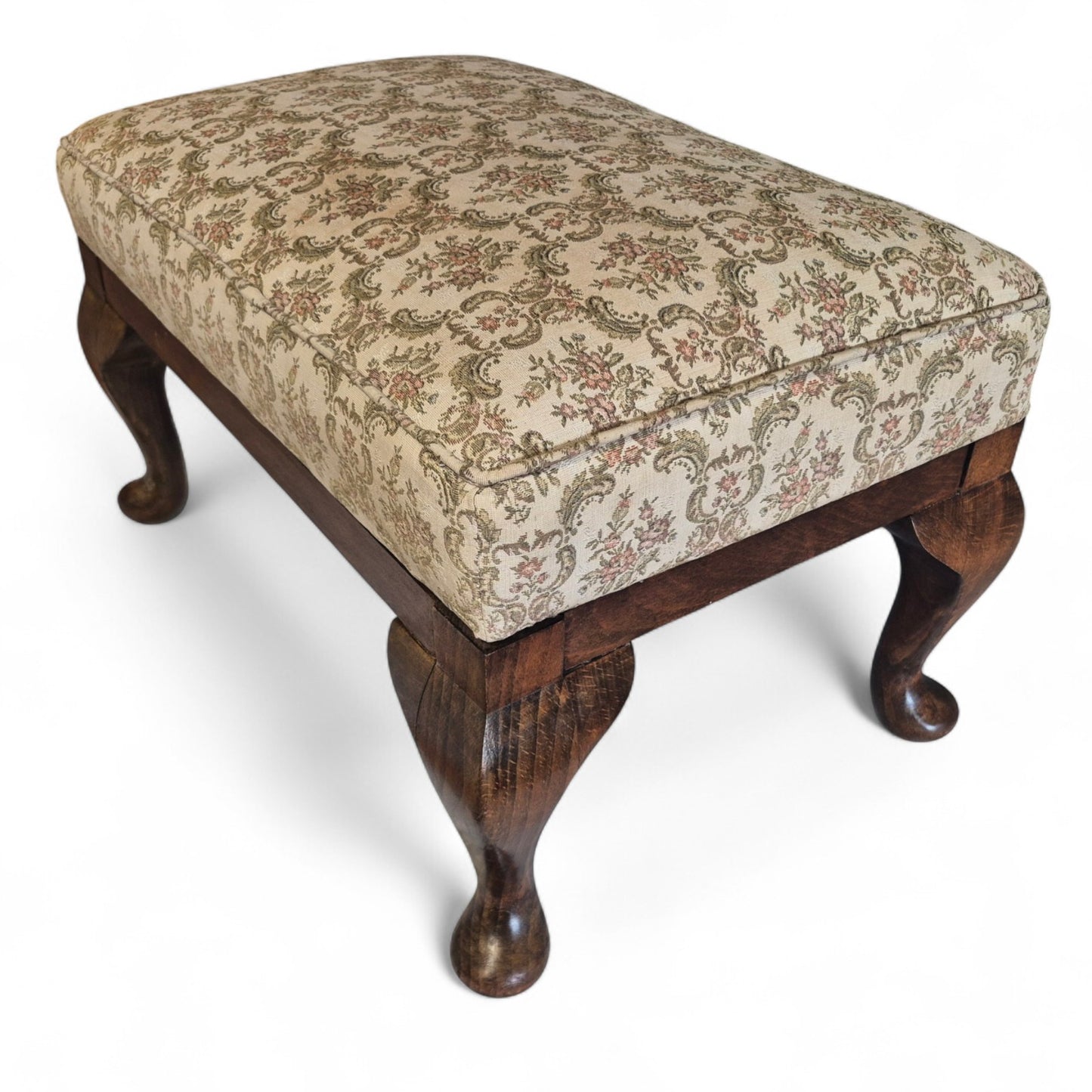 dcc98bfc484563bddcfac878ac0d7900