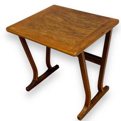 70fe5751bb2c25d5cfa9e56d9557c519