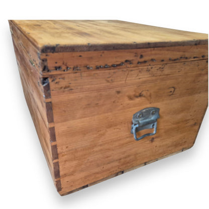 9560b1d73727486d9225f28741d13ee2