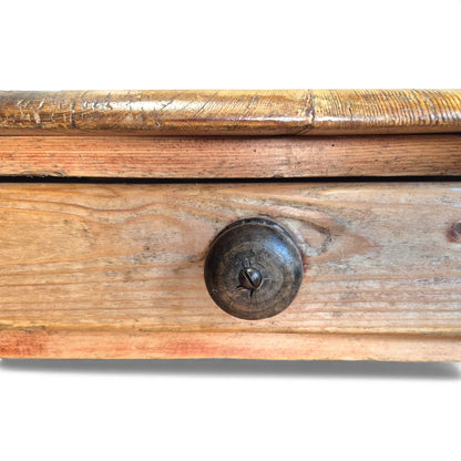 94ab087d18ac775d4ad1cd3b00c4f559