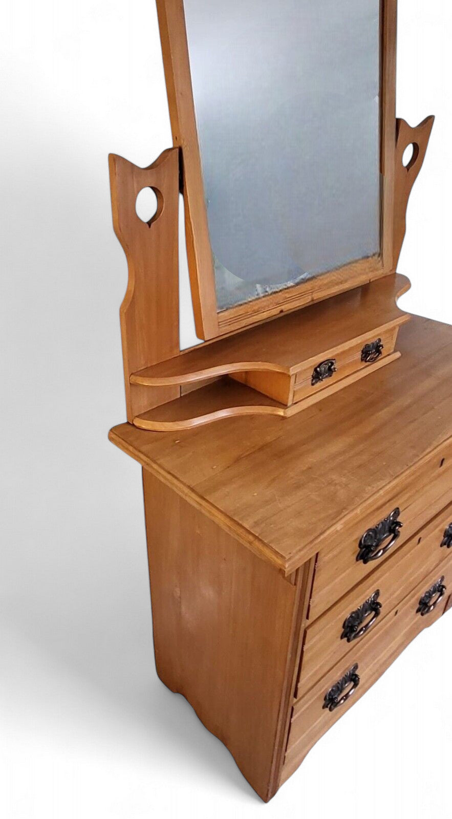 7717dd26fbea5f7cb808ebe81af72b61