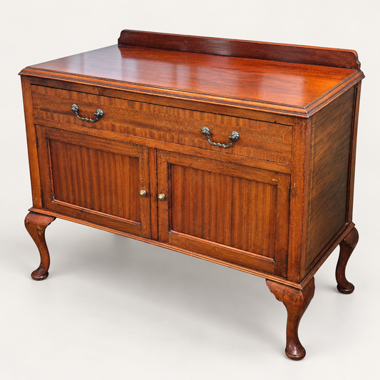 Antique Mahogany Sideboard – Queen Anne Revival Side Cabinet
