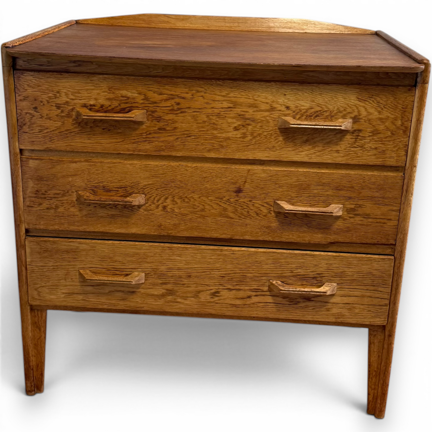 Vintage 1930s Oak Three-Drawer Chest with Raised Gallery Top