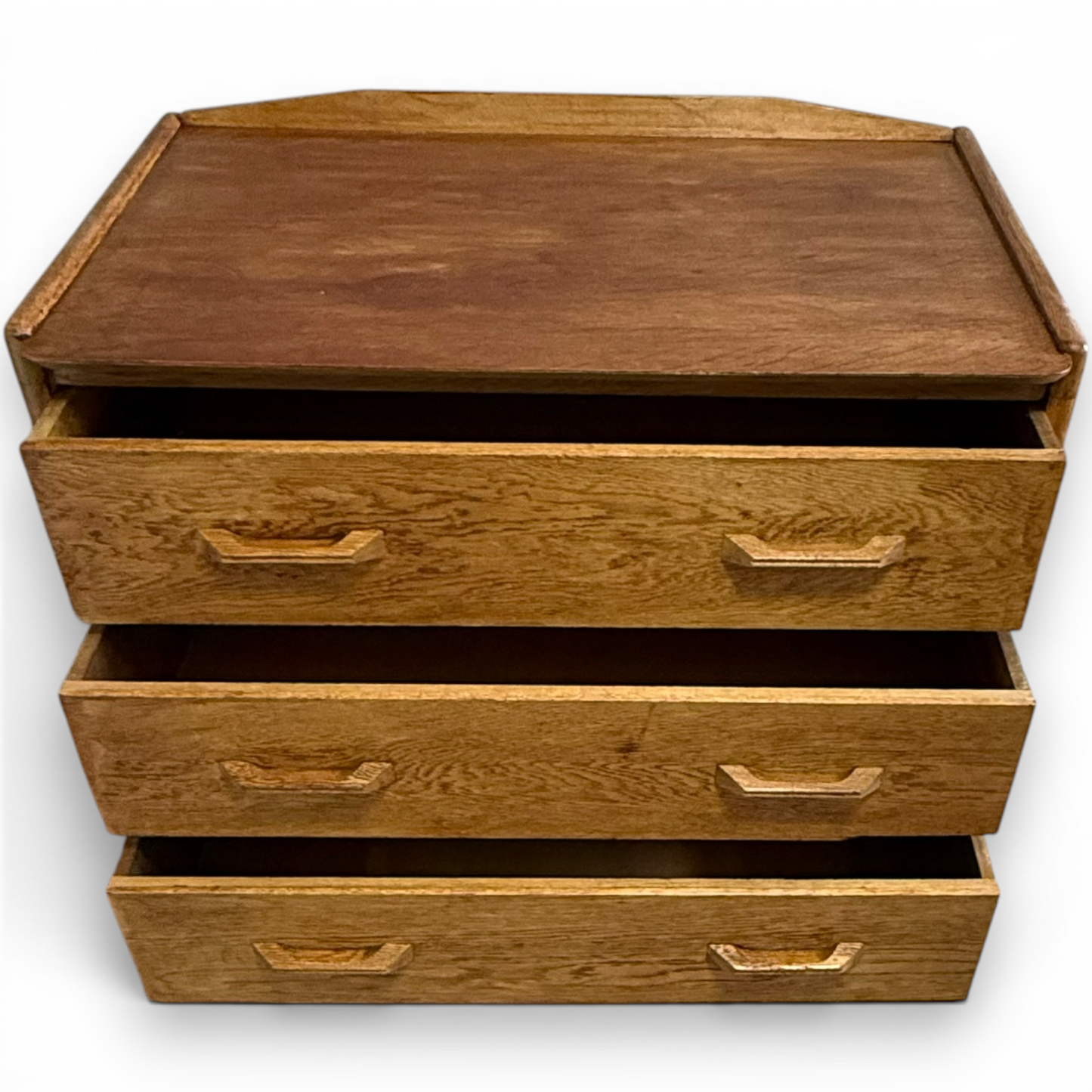 Vintage 1930s Oak Three-Drawer Chest with Raised Gallery Top