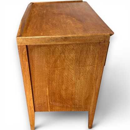 Vintage 1930s Oak Three-Drawer Chest with Raised Gallery Top