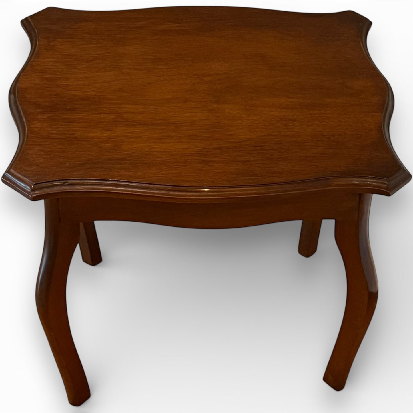 Vintage Queen Anne Style Mahogany Coffee Table with Serpentine Top