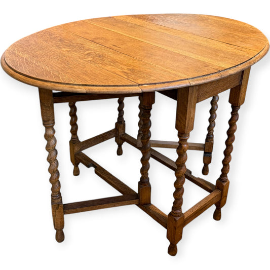 Antique Oak Drop Leaf Gateleg Dining Table with Barley Twist Legs