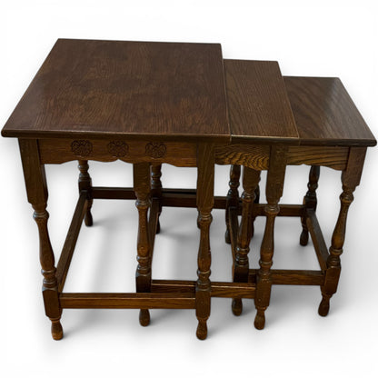 Vintage Oak Nest Of Tables – Set Of Three Occasional Side Tables