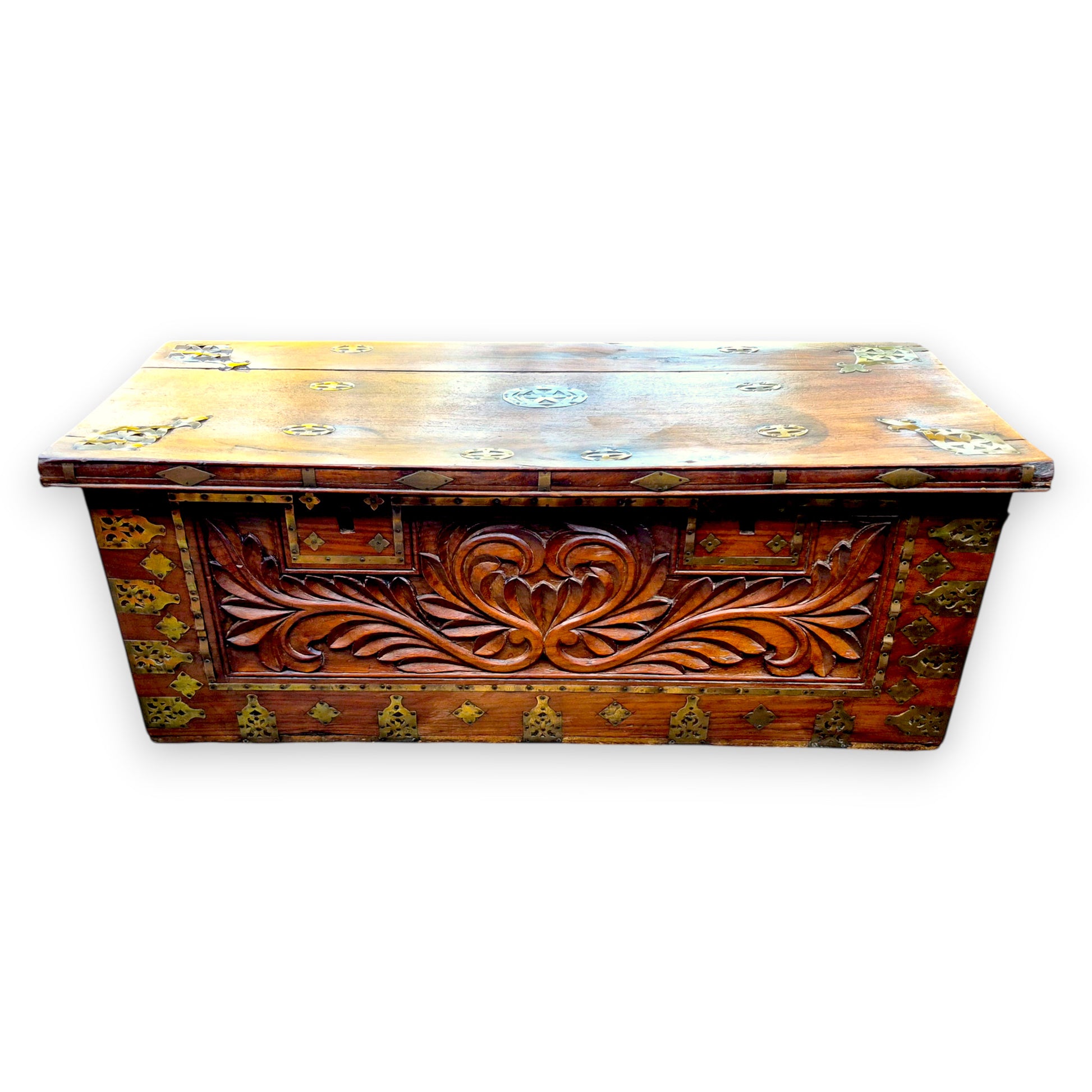 Front view of Antique padouk blanket box 