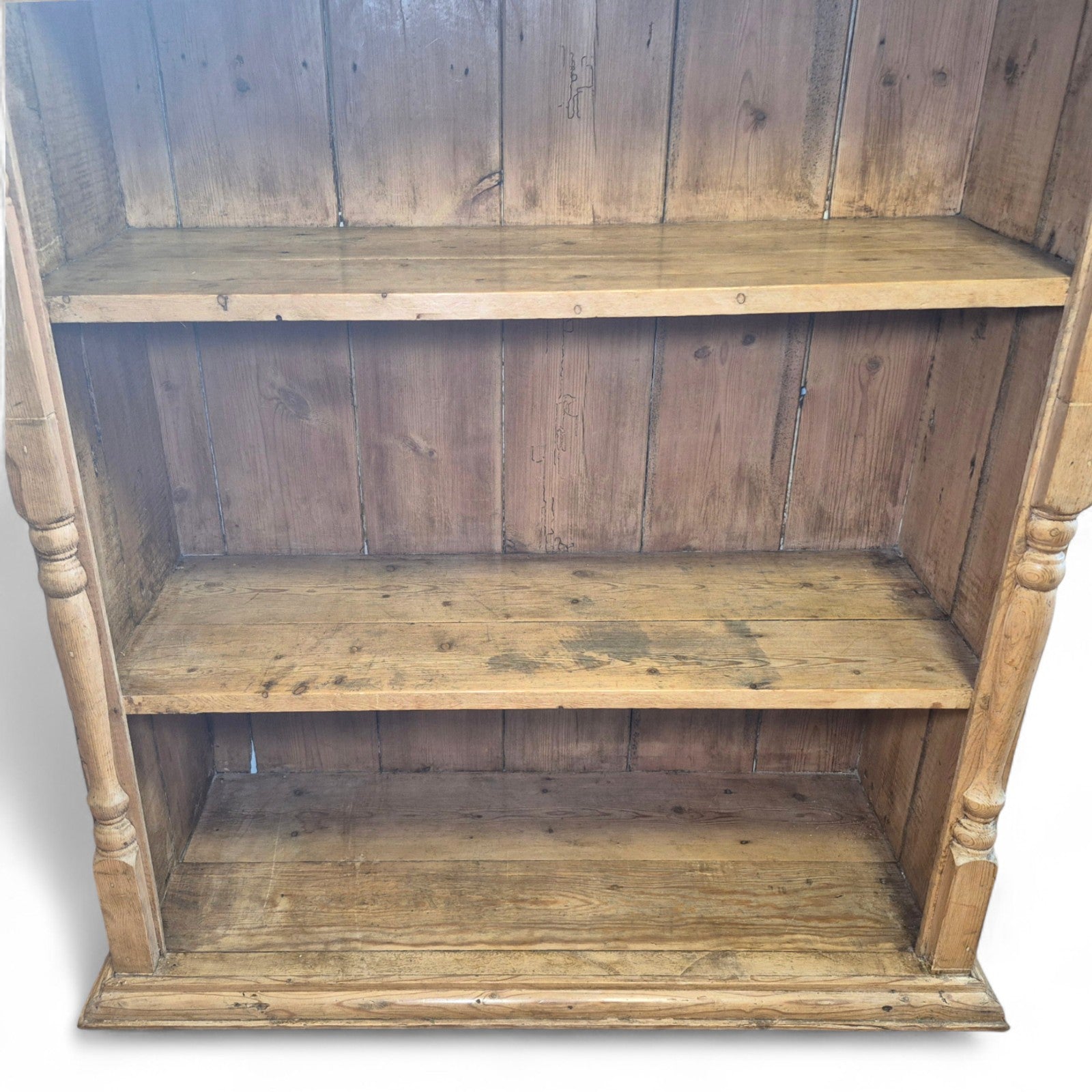Country farmhouse pine bookcase – shelves view showing open storage layout
