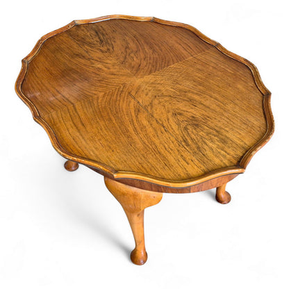 Antique burr walnut living room table – mid-century elegance and craftsmanship