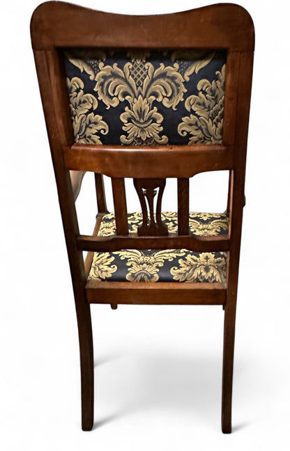 1f2b370a2d7f2df345fb7ba471f7fbdb