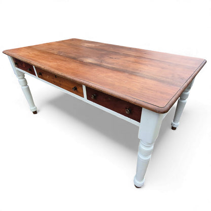 022a0d12a72c1bb770569226f0a54c76