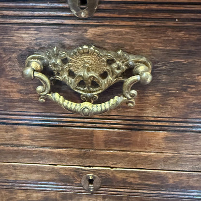 7ad02ad5981f915fdac27d3813ca8d1a