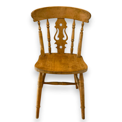 Vintage Fiddle Back Windsor Style Wooden Chair