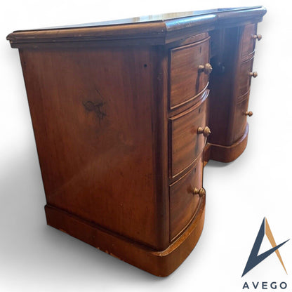 Victorian one-piece Mahogany Bow Breakfront Six Drawer Kneehole Desk