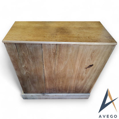 Side view of Victorian oak and poplar 5 drawer collectors chest – antique furniture piece