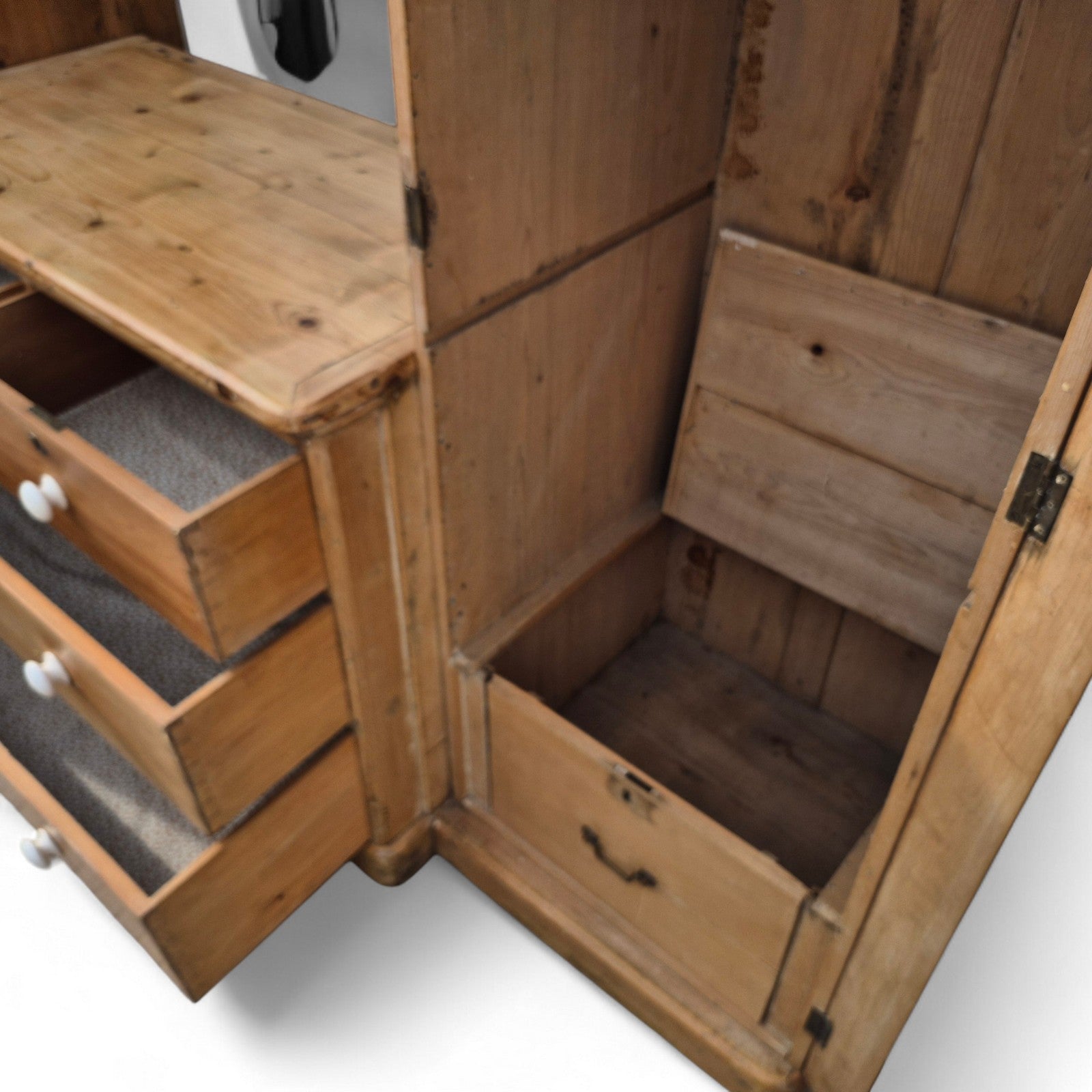 357dd8f0f32b4d45c9d85bf83d05d93f